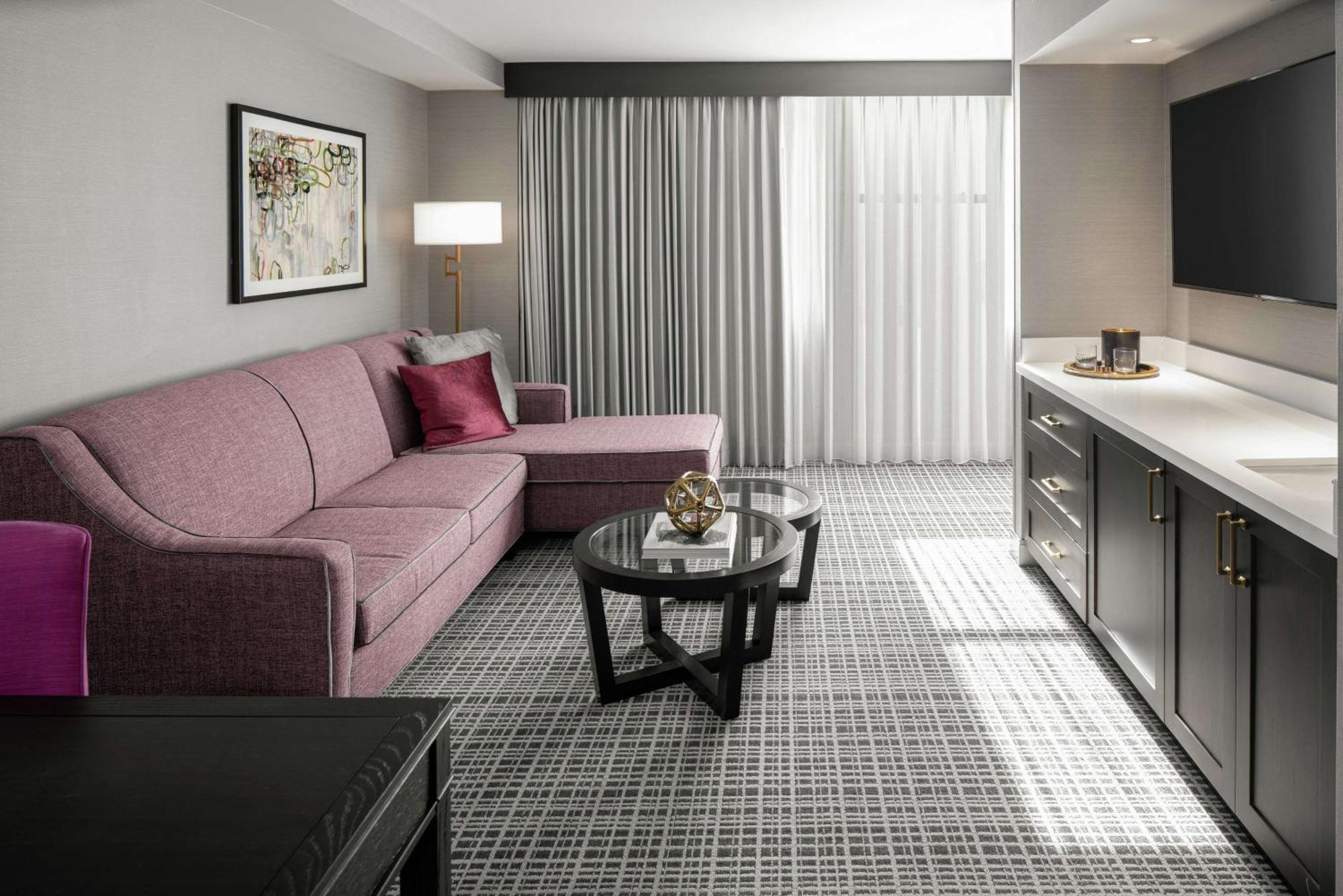The Axis Moline Hotel, Tapestry Collection By Hilton Eksteriør bilde