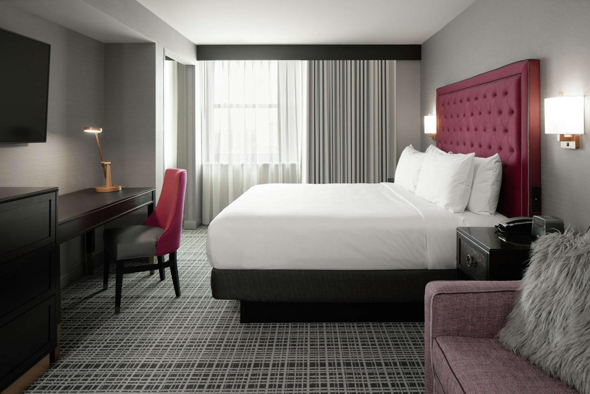 The Axis Moline Hotel, Tapestry Collection By Hilton Eksteriør bilde