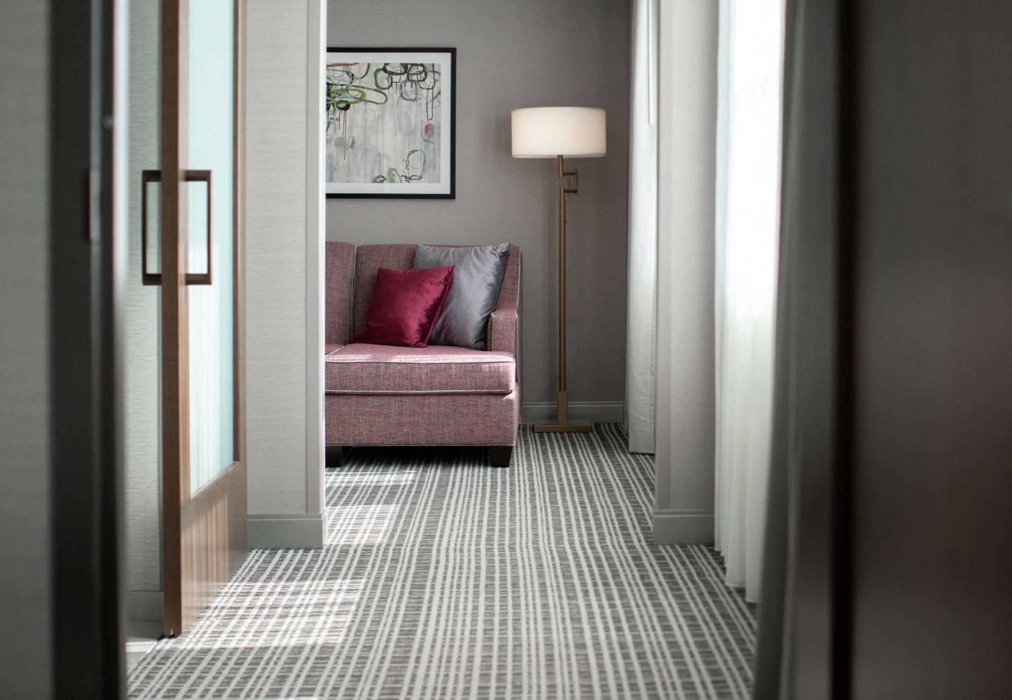 The Axis Moline Hotel, Tapestry Collection By Hilton Eksteriør bilde