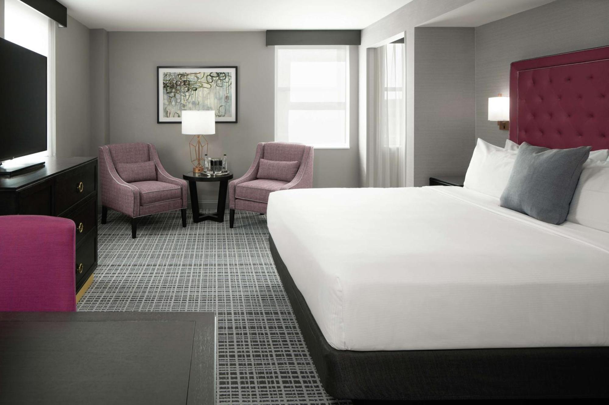 The Axis Moline Hotel, Tapestry Collection By Hilton Eksteriør bilde